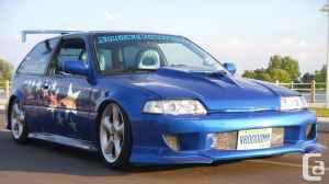 Look at this perfectly busting civic you will tell all your friends about and cry.