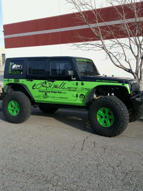 Checkout this completely dope jeep – you will go crazy!!